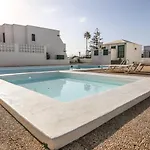 Apartamento Cozy Relax - Pool And 400 M To The By Lanzarote